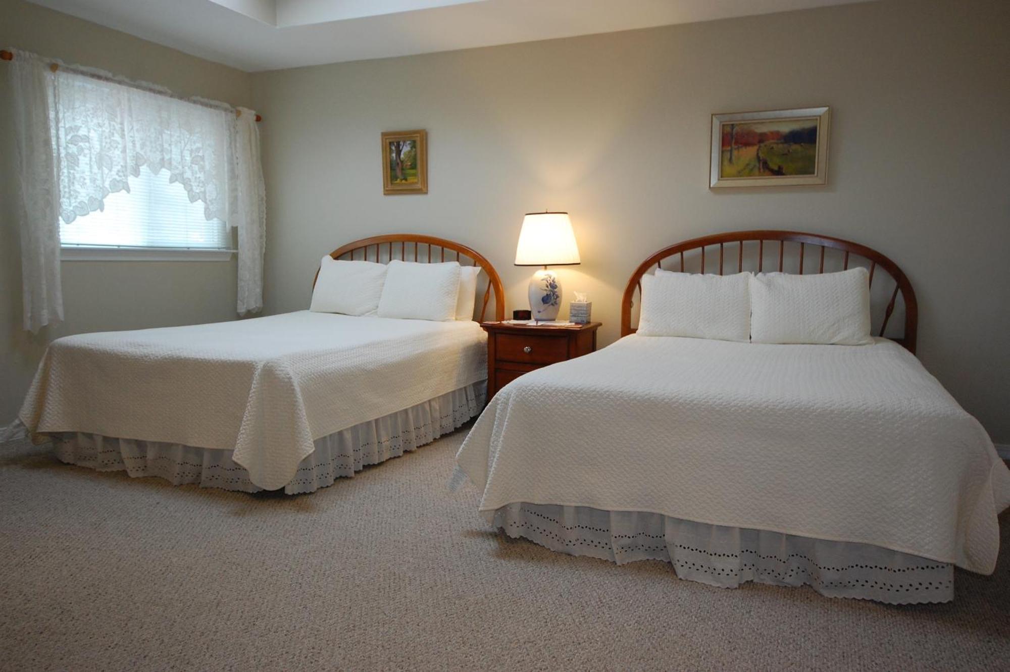 Shaker Mill Inn West Stockbridge Екстериор снимка