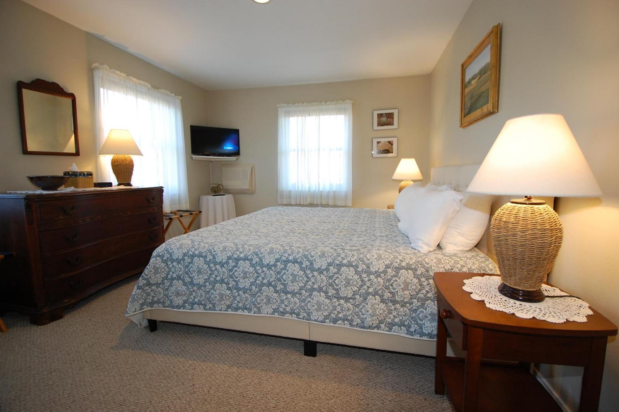 Shaker Mill Inn West Stockbridge Екстериор снимка