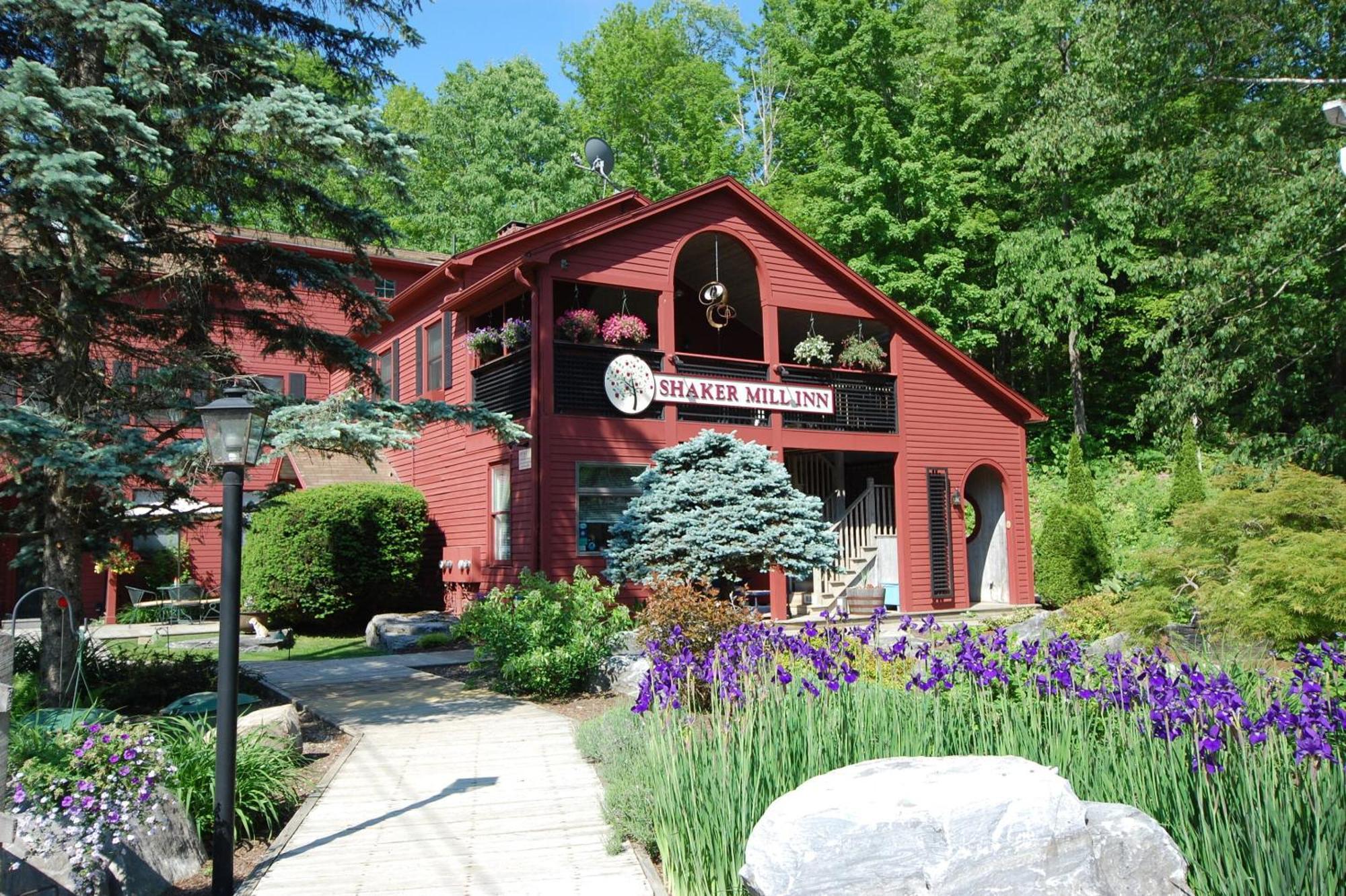 Shaker Mill Inn West Stockbridge Екстериор снимка